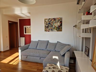 Modern Bright and Central Apartment