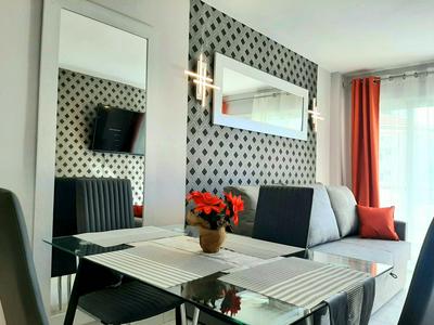 Centrally located apartment close to the ocean.
