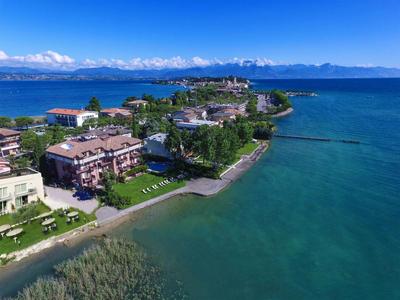 Smeraldo dip Villa Canneto