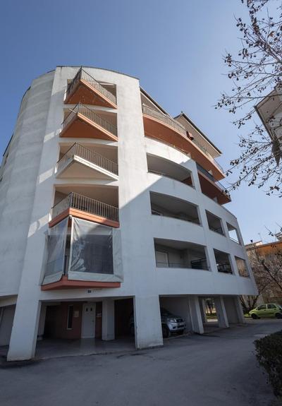 Elia mini suites 5