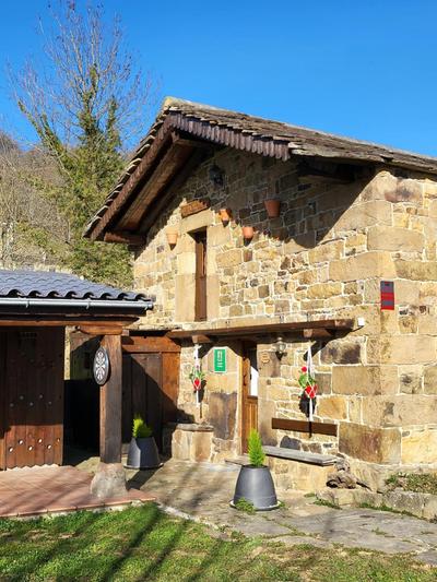 Cabaña Pasiega La Quemada