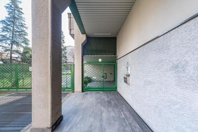 Cozy APT - Private Parking & Terrace