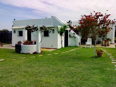 FINCA EL CAMPITO, piscina, bbq, ping-pong, billar, 10 min andando de la playa