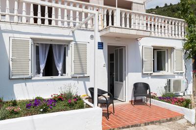 Apartment Semi