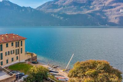 Aglaia Luxury Lake View by Wonderful Italy