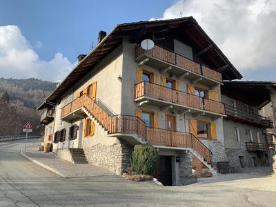 Maison Jenny