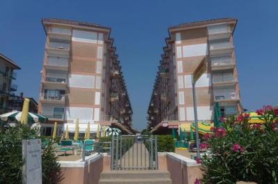 APPARTAMENTO INCANTEVOLE A DUE PASSI DAL MARE