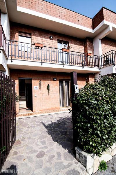 Valmontone Travel Rooms (casa vacanze)