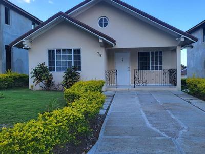 Soleil Deluxe Hartland Home