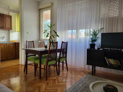 Apartment Bina