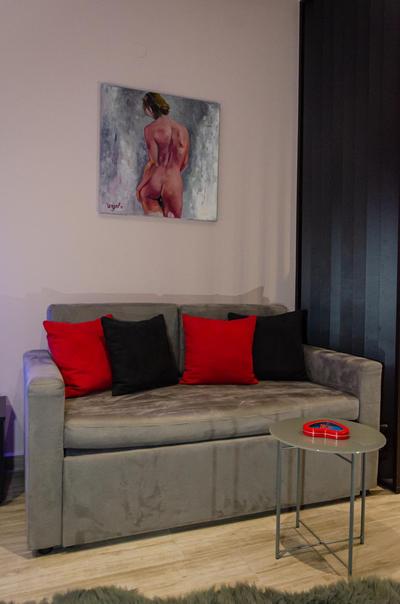 Elegant Studio