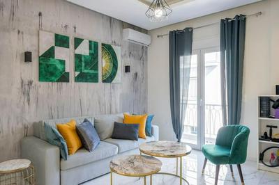Stylish Apartment in Athens, Walk Everywhere