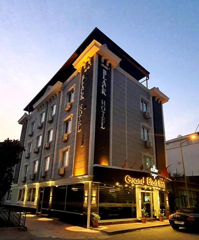 Grand Black Otel - Image 17