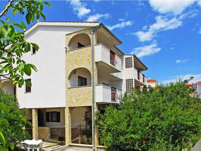 Apartment Jakasa
