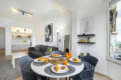 WHome Peaceful Algés Family Home away from City Noise
