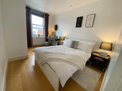 New stylish Fulham apartment - 2 bed