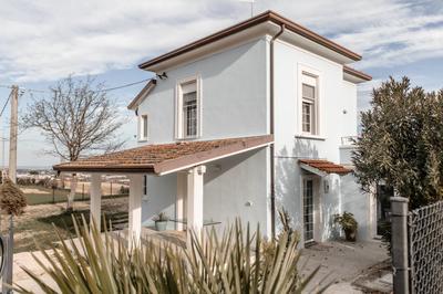 Villa panoramica vista mare