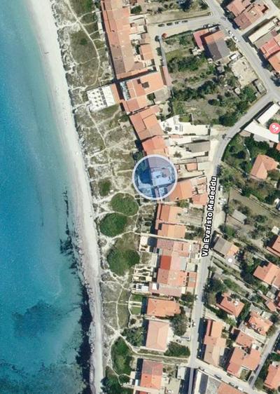 Appartamento fronte mare - Waterfront apartment