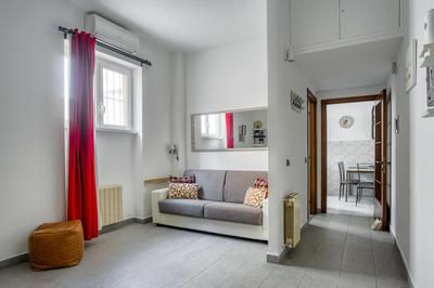 Tiburtina Apartment by RHR