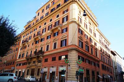 Caterina One o One - Embassy Apartment