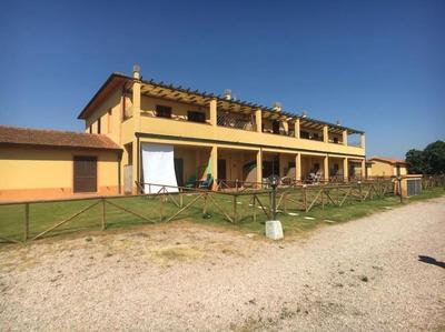 DESTE - In campagna 4 posti letto con giardino