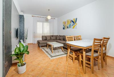 Ajla Apartment