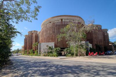 Adora Tulum 406 at Av Kukulkan