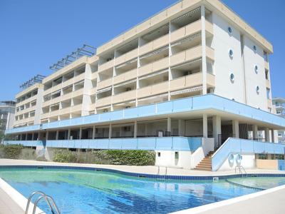 Nice apartment with terrace and swimming pool