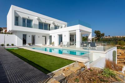 luxurious villa MOGA overlooking the sea and Gibraltar