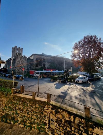 La Finestra sul Castello Desenzano-by Goccia di Lago