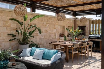 Villa Peacock with Spa Facilities