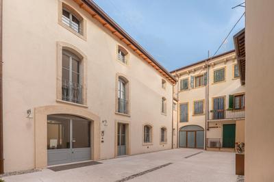 Verona Cathedral Apartments