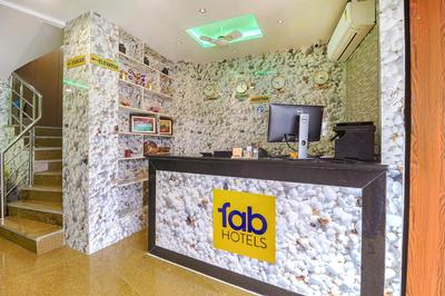 FabHotel Fortune Grand - Nr Metro Station Lakdikapul