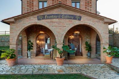 VILLA LAJATICO Farmhouse with Private Pool