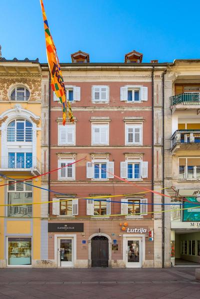 Main View Apartment
