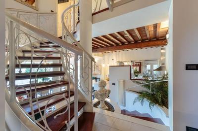 Villa Catia Farmhouse, Three Luxury Bedrooms, a Jacuzzi Pool and a Dream-Like Getaway Experience