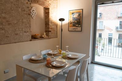 Recinto Nobili 2 - private parking vista cortile