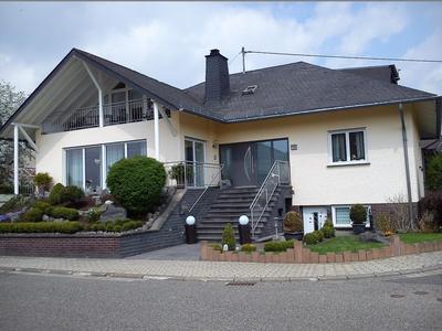 Zimmer Schmitz