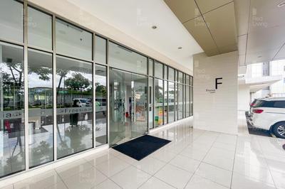 RedLiving Apartemen Springlake Summarecon - Novi Rooms Tower Freesia