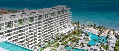 Ocean view in 5 diamond resort