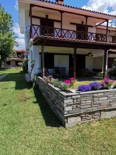 Private Beach Front Maisonette 3 Bedroom Mikiverna