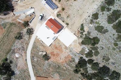 Luxury Beach House 'Muse' near the sea on the island of Brac