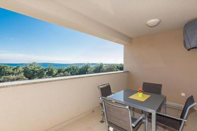 Rogina 2. sea view apartment