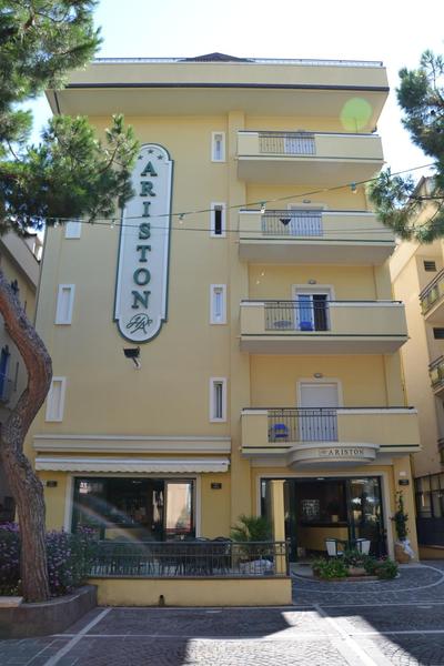 Hotel Ariston