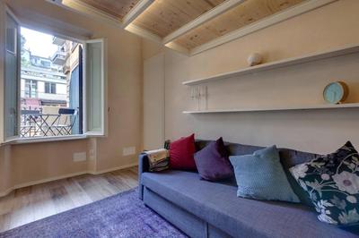 Central Berchet with Terrace and Private Entrance