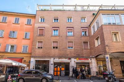 Sotto le Due Torri 5* (Casa Milonga)
