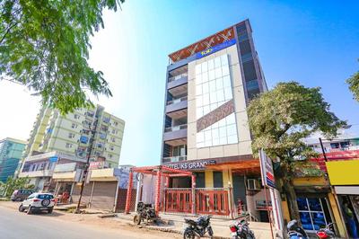 FabHotel KS Grand