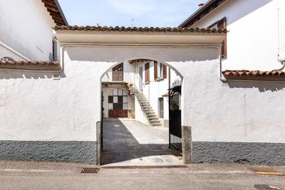Garibaldi's Apartment