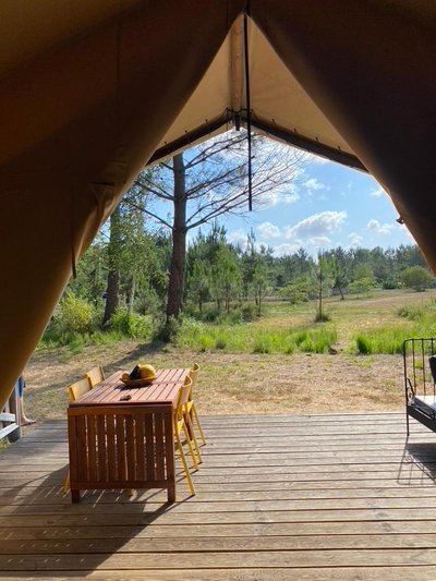 Camping la Kahute, tente lodge au coeur de la forêt