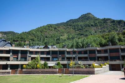 Jardín de Saras by BeValle